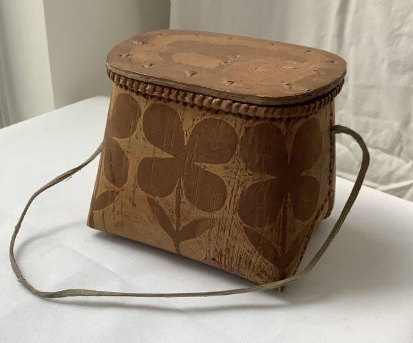 Birch Bark Rogan