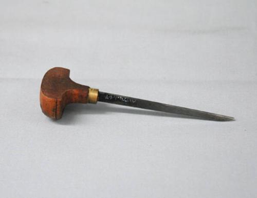 Engraving Tool used by Franklin Carmichael