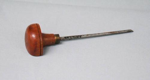 Engraving tool used by Franklin Carmichael