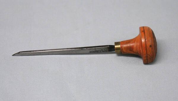 Engraving Tool used by Franklin Carmichael