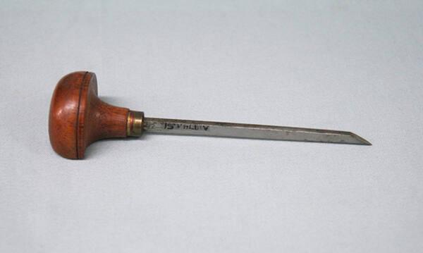 Engraving Tool used by Franklin Carmichael