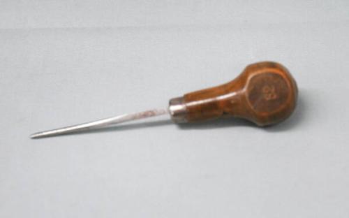 Engraving tool used by Franklin Carmichael